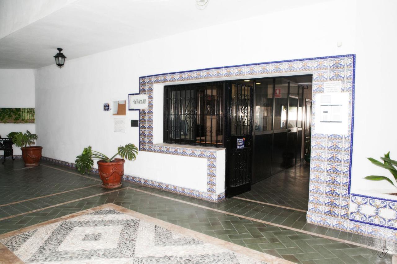 Ferienwohnung Luxury Puerto Banus Penthouse With Parking & Wi-Fi Marbella Exterior foto
