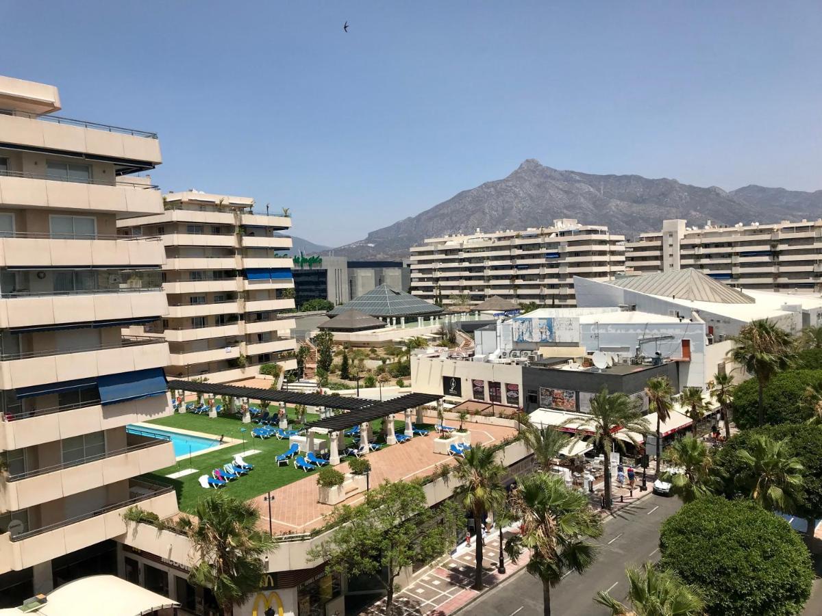 Ferienwohnung Luxury Puerto Banus Penthouse With Parking & Wi-Fi Marbella Exterior foto